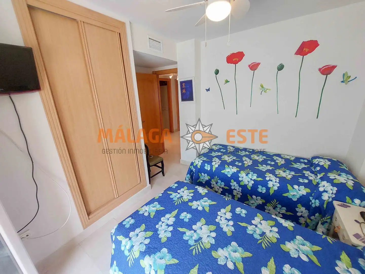 Dormitori de Casa o xalet en venda en Vélez-Málaga amb Terrassa i Traster