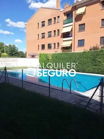 Swimming pool of Flat for rent in Valladolid  with Heating, Terrace and Swimming Pool
