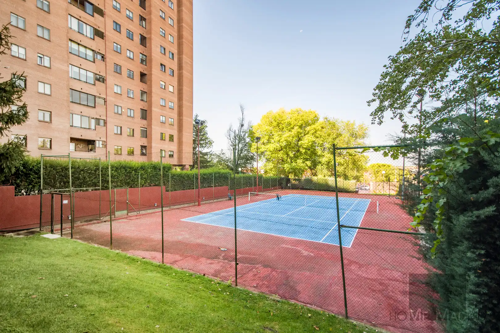 Piscina de Estudi en venda en Madrid amb Calefacció i Piscina comunitària
