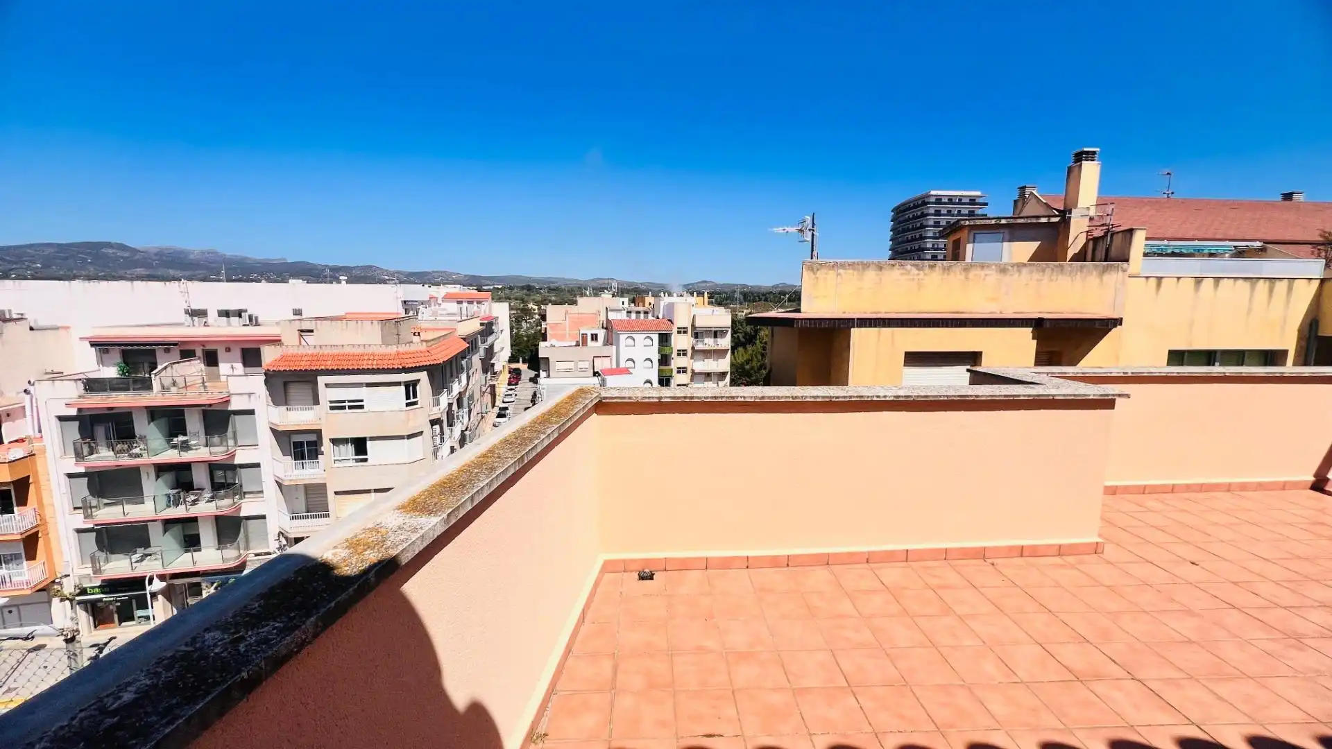 Terrasse von Dachboden zum Verkauf in L'Ampolla mit Terrasse, Möbliert und Alarm