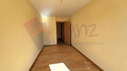 Foto 5 de Apartamento en venta en Travesía Estrecha, Ribafrecha, La Rioja