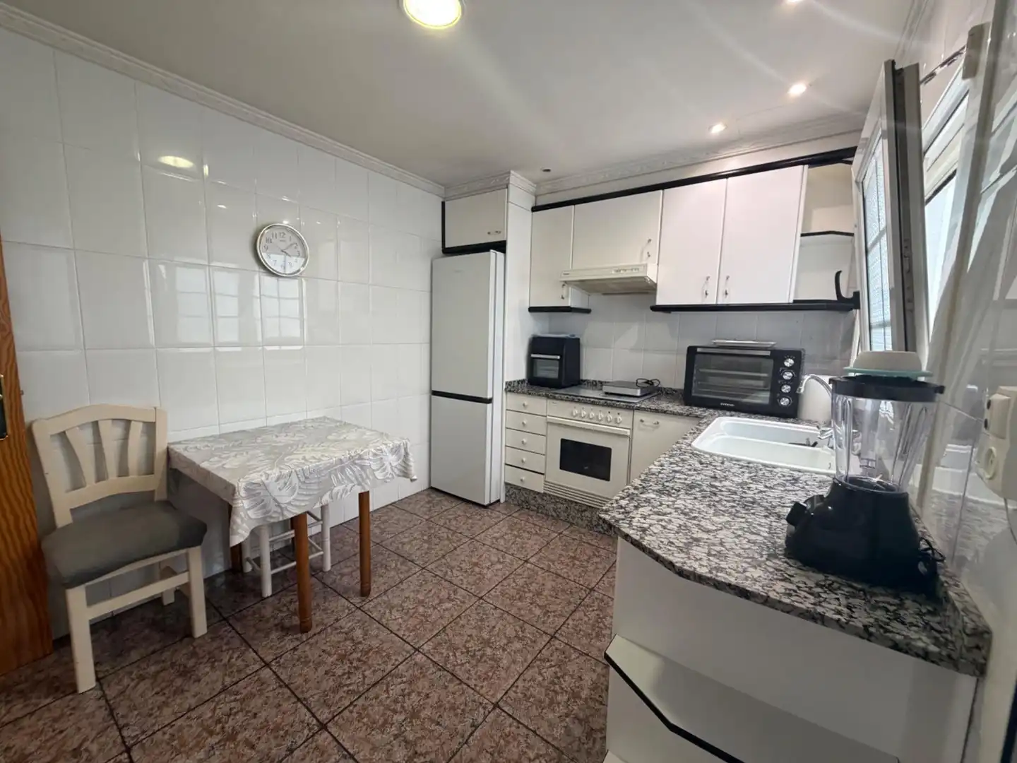 Appartamento con terrazza in vendita a Casco Antiguo, imagen 10