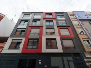Vista exterior de Piso en venta en Las Palmas de Gran Canaria con Trastero