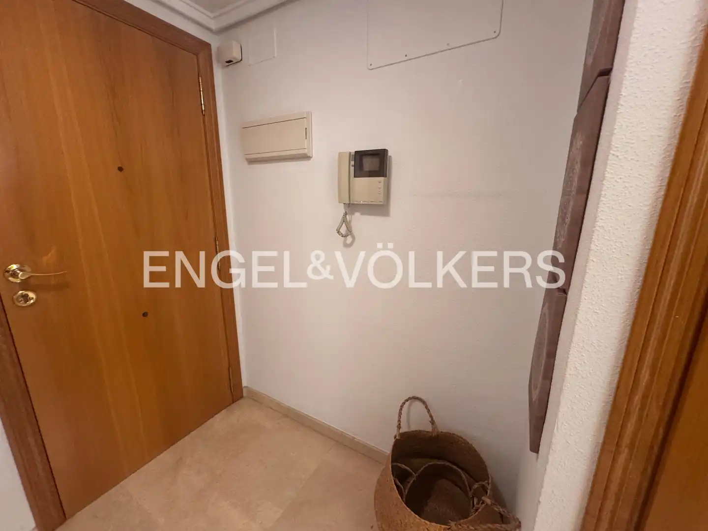 Flat for rent in Carrer de Menorca, Penya - Roja - Avda. Francia