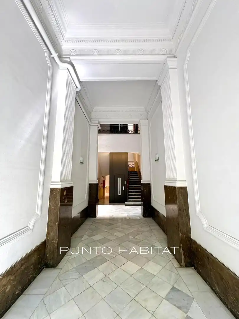 Piso en venta en Barcelona con Aire acondicionado, Parquet y Trastero