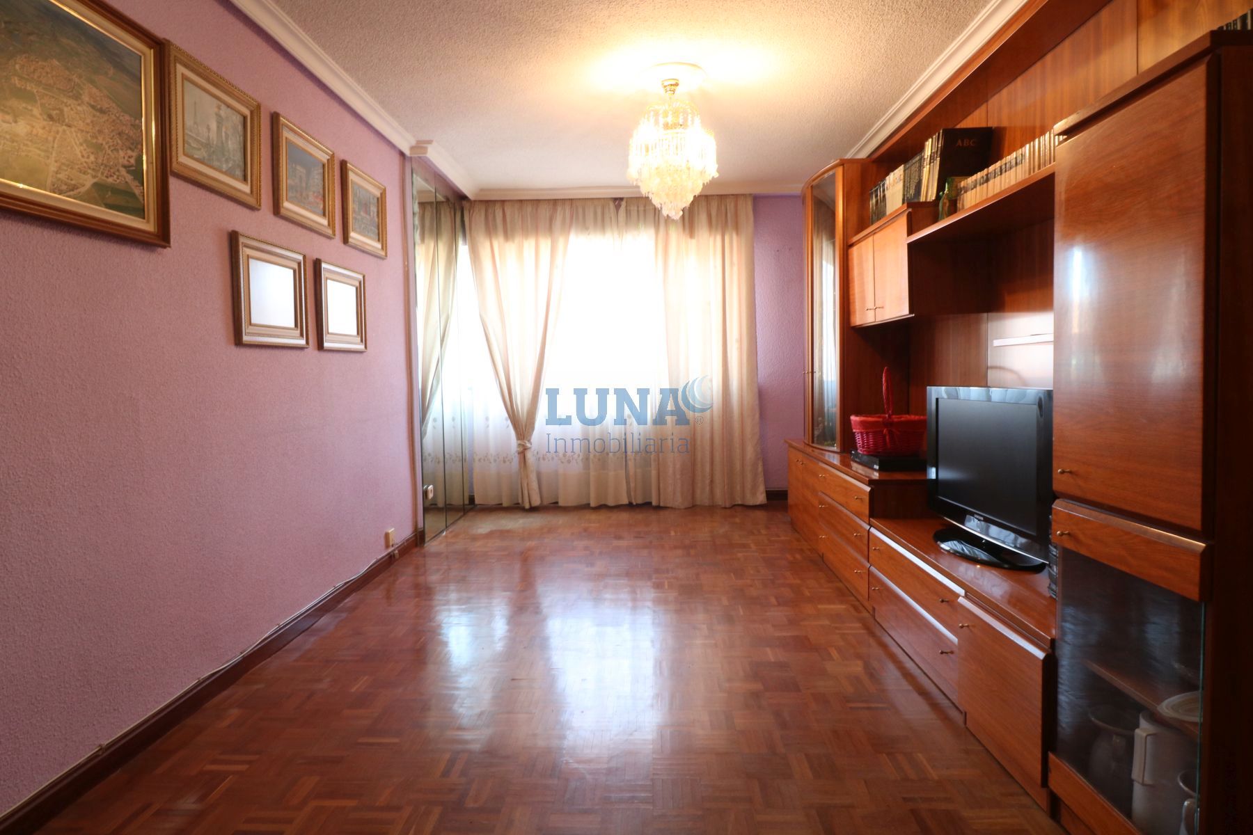 Sala d'estar de Pis en venda en Leganés amb Calefacció, Parquet i Terrassa