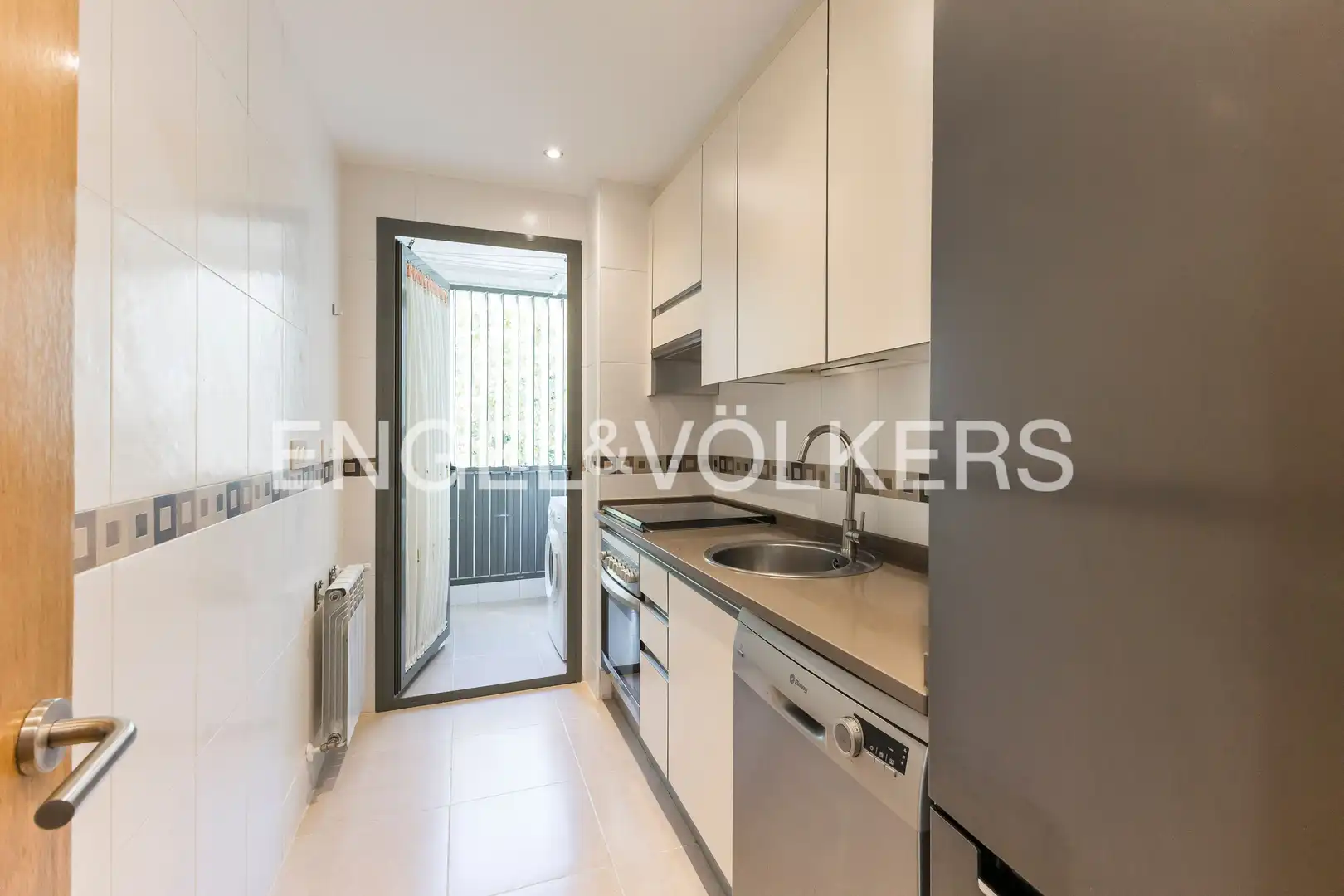 Flat with terrace to rent in Esfinge, imagen 17