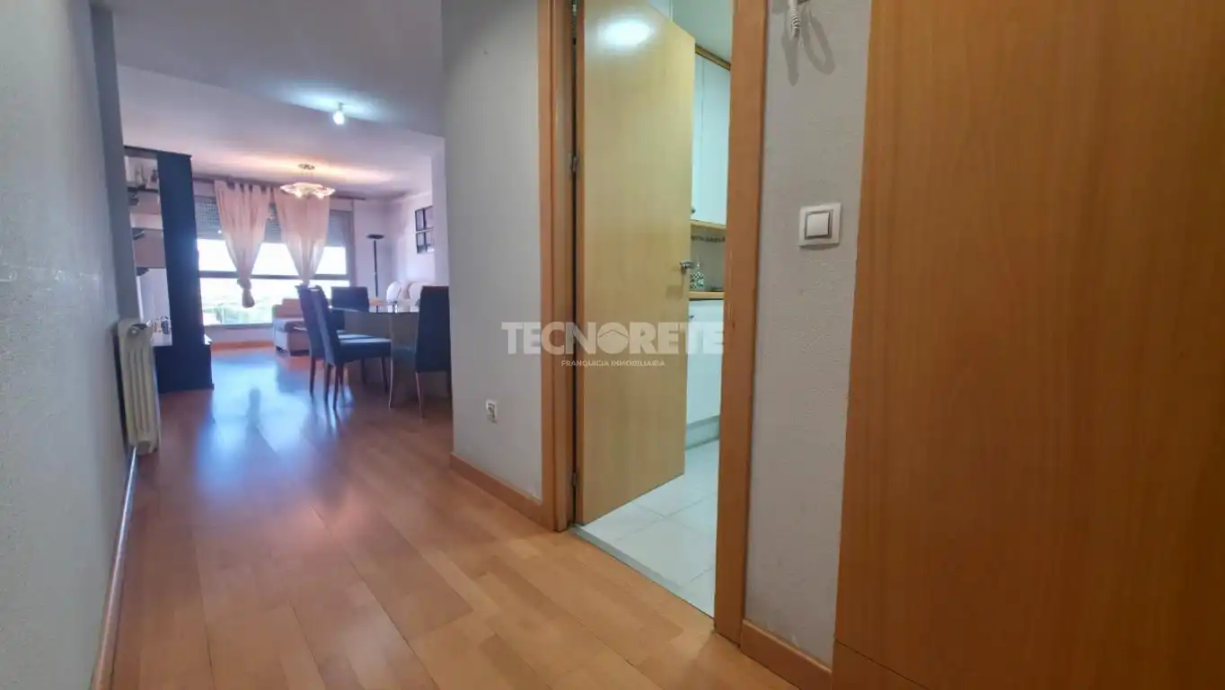 Piso en venta en Guadalajara con Parquet y Piscina comunitaria