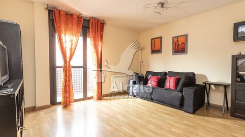 Foto 2 de Piso en venta en Chiloeches, Guadalajara