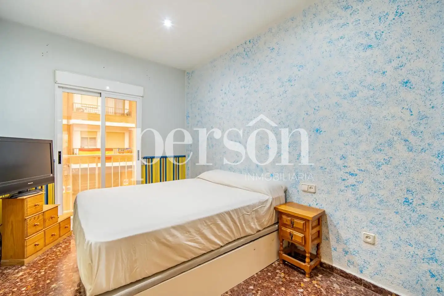 Dormitori de Casa o xalet en venda en Valencia amb Aire condicionat, Terrassa i Traster