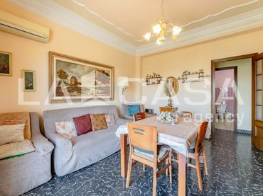 Wohnung mit Balkon zum Verkauf in Carrer del Doctor Josep Juan Dómine