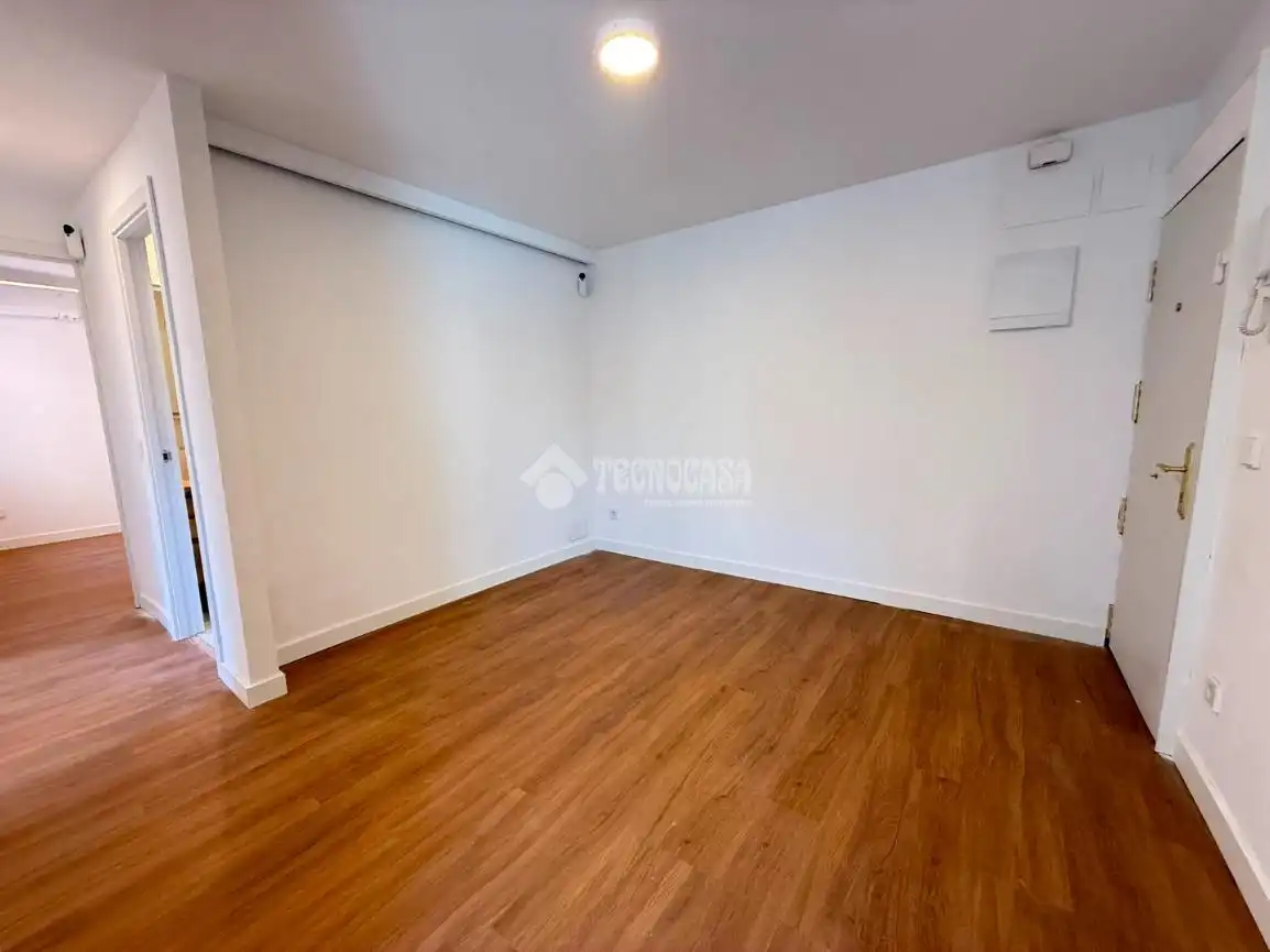 Flat for sale in Getafe  with Air Conditioner and Heating