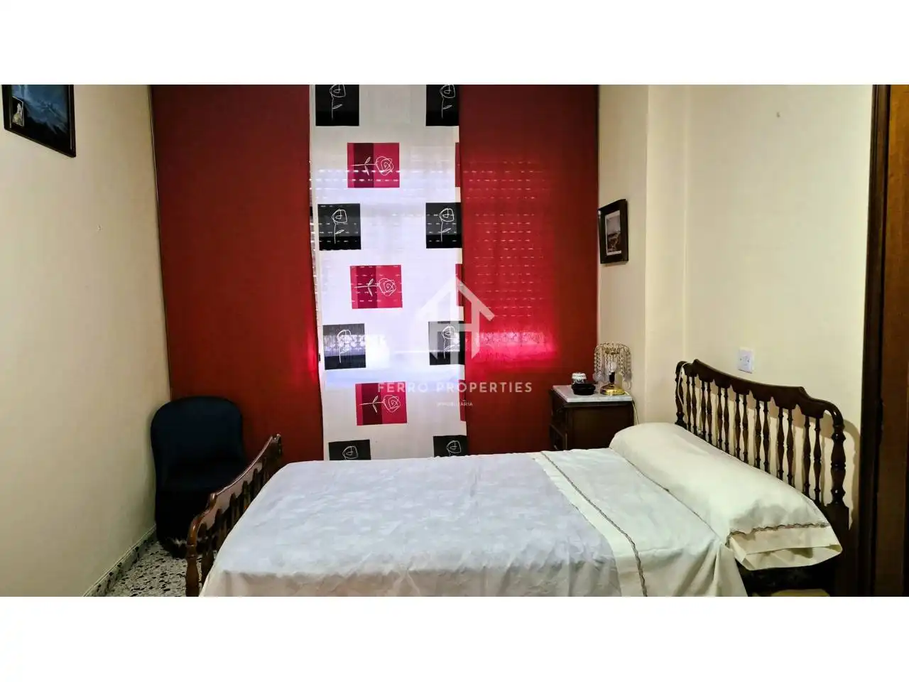 Dormitori de Casa o xalet en venda en Loja amb Terrassa i Moblat