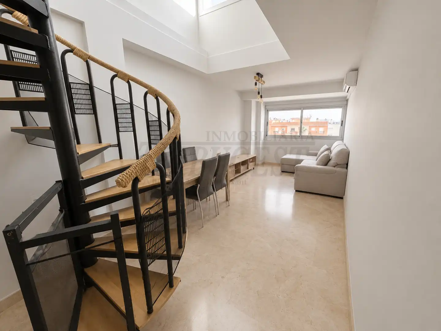 Sala d'estar de Àtic en venda en Vilamarxant, Valencia
