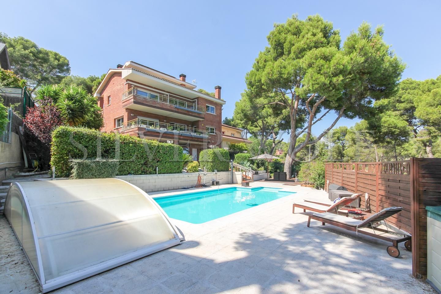 Garden of House or chalet for sale in Castelldefels  with Air Conditioner, Heating and Private garden