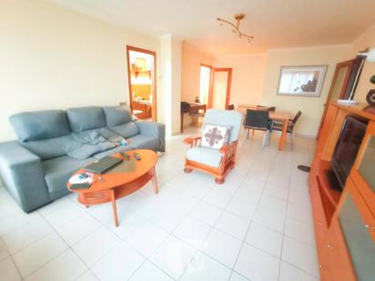 Living room of Flat for sale in Vic  with Air Conditioner, Heating and Balcony