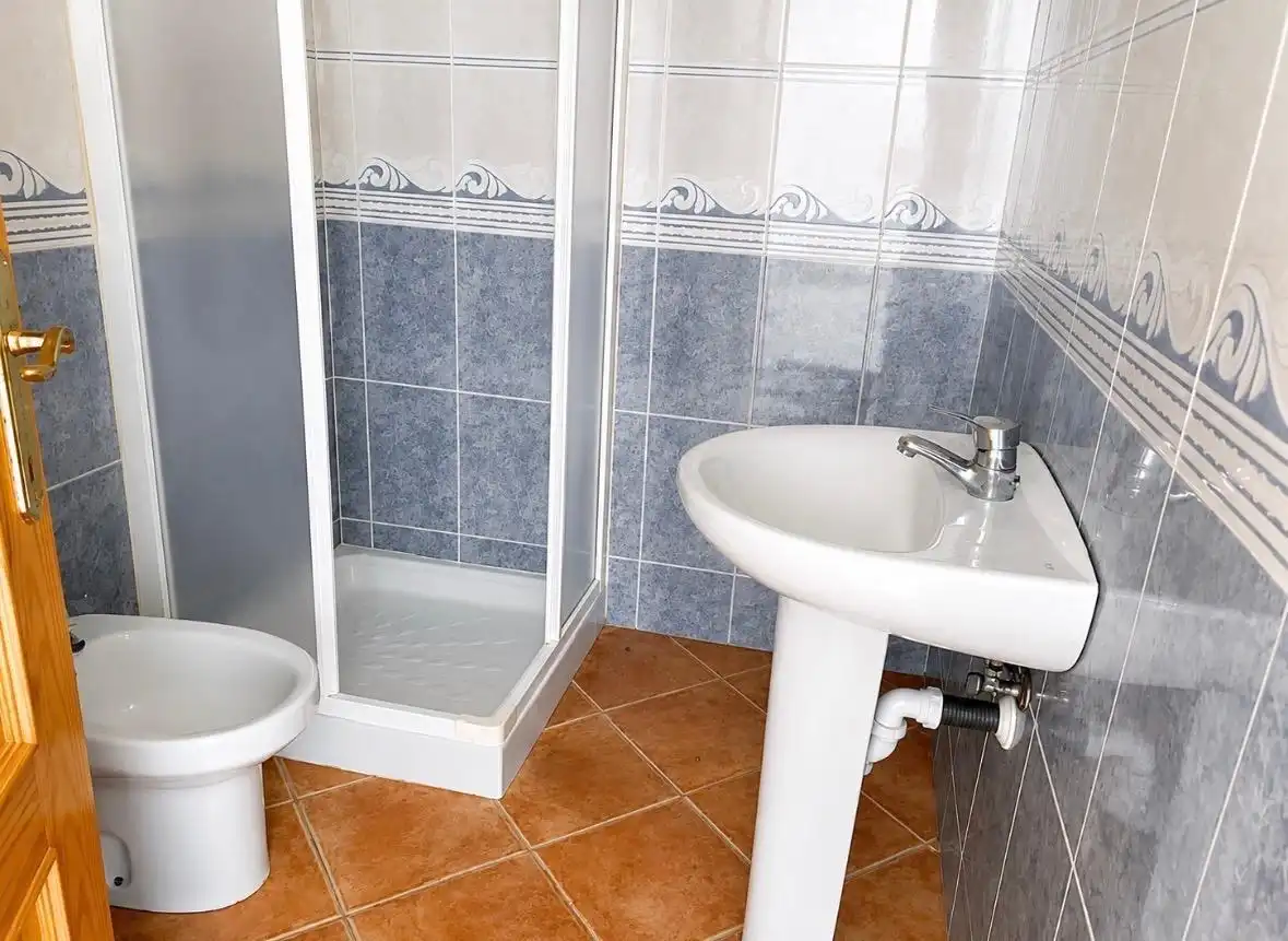 Bathroom of Flat for sale in Almoradí  with Balcony