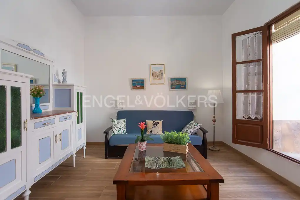 Sala d'estar de Casa o xalet en venda en Oropesa del Mar / Orpesa amb Calefacció, Jardí privat i Terrassa