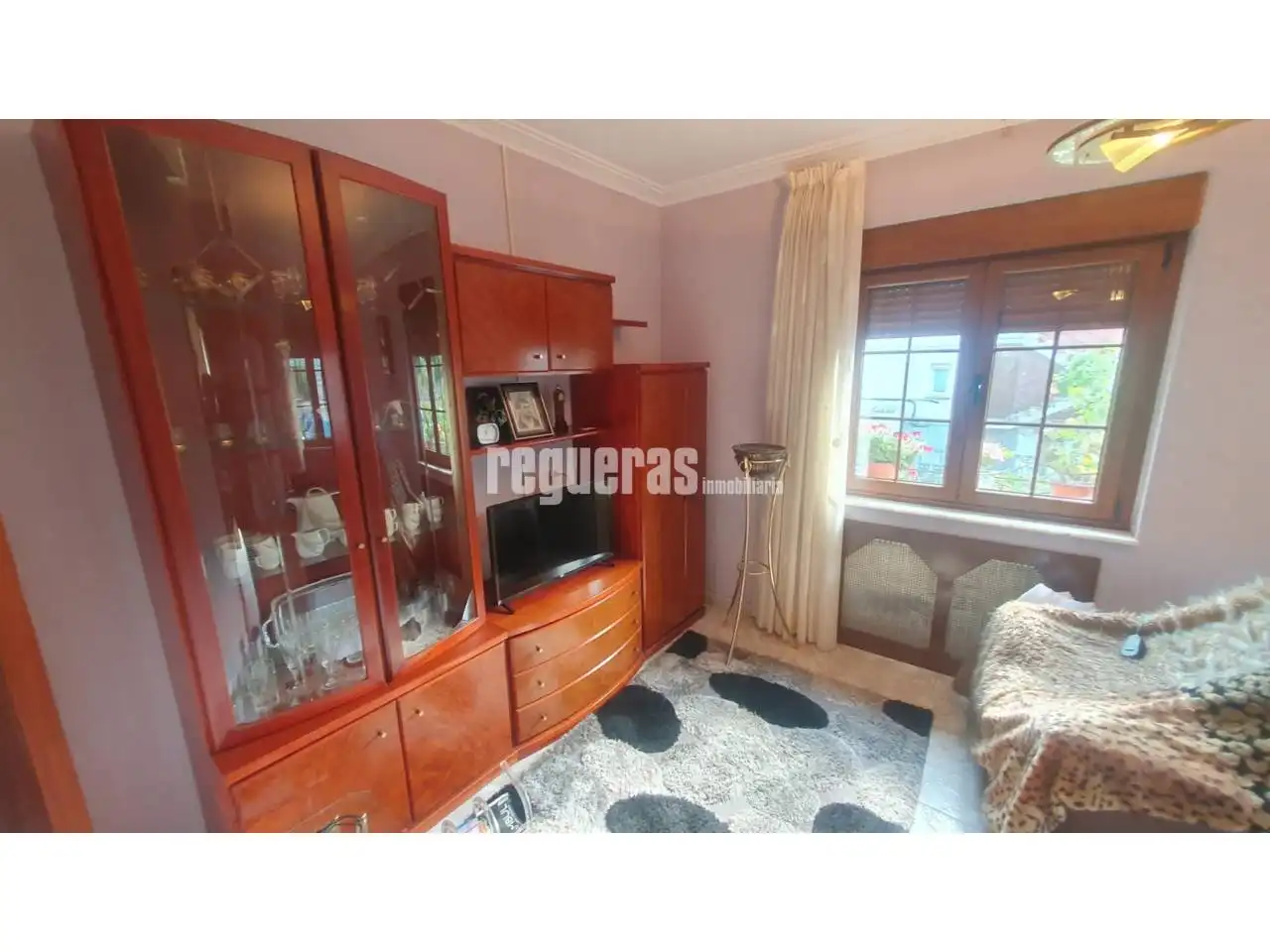 Bedroom of Houses for sale in Corvera de Asturias  with Heating, Parquet flooring and Furnished