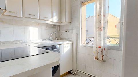 Foto 5 de Piso en venta en Calle de Albares de la Ribera, Puerta Bonita, Madrid Capital