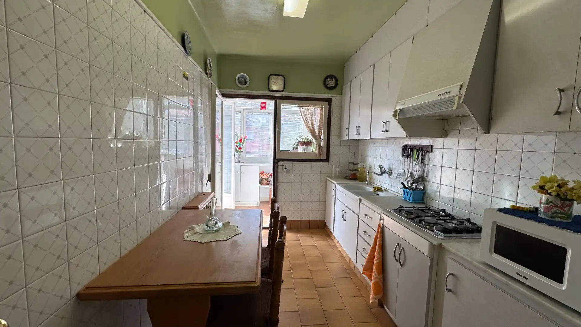 Kitchen of Flat for sale in Olot  with Heating, Terrace and Storage room