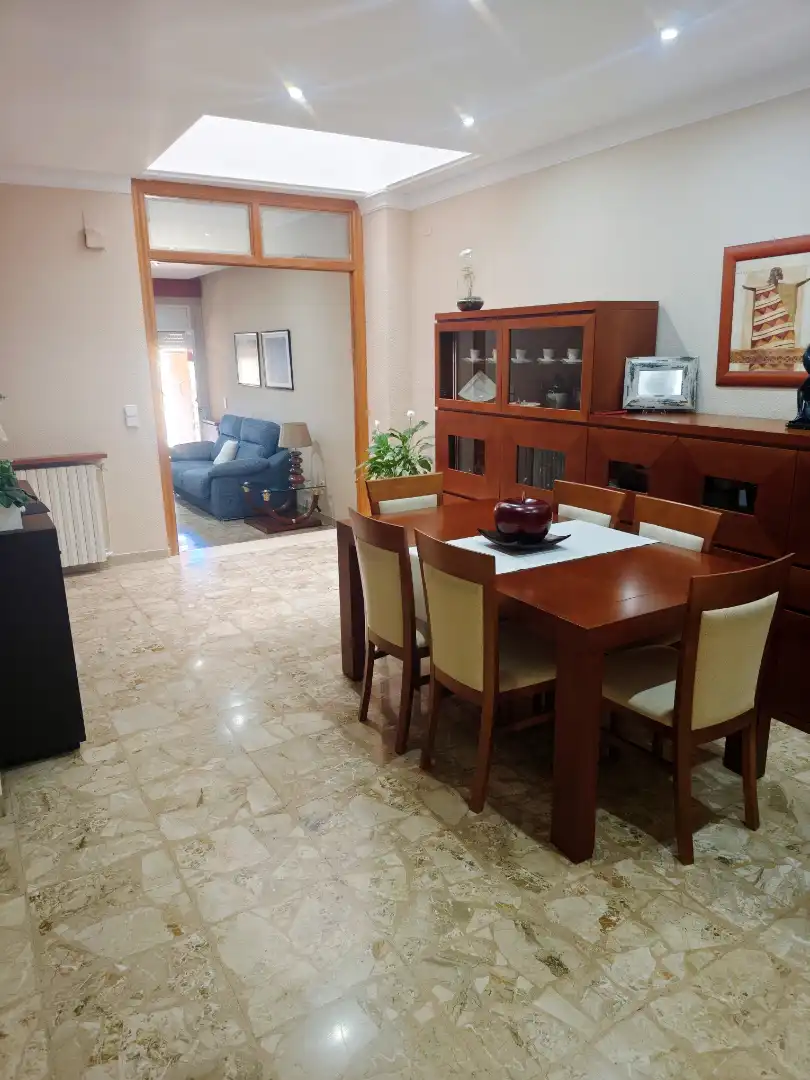 Comedor de Casa adosada en venta en Olesa de Montserrat con Aire acondicionado, Calefacción y Trastero