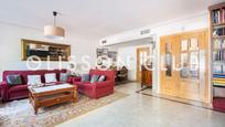 Living room of Single-family semi-detached for sale in  Madrid Capital  with Air Conditioner, Heating and Private garden