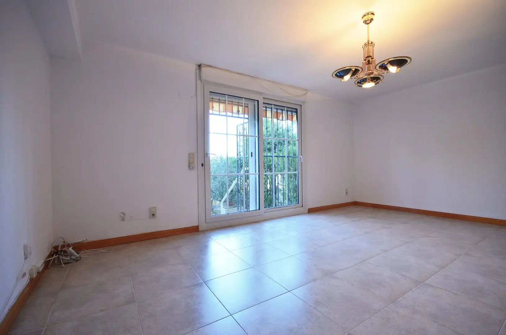 Living room of Detached homes for sale in Zaragoza
