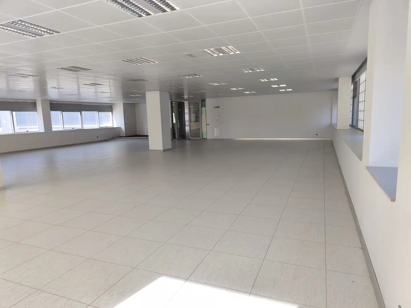 Local comercial en venta en Calle Etxesakan 28, imagen 5