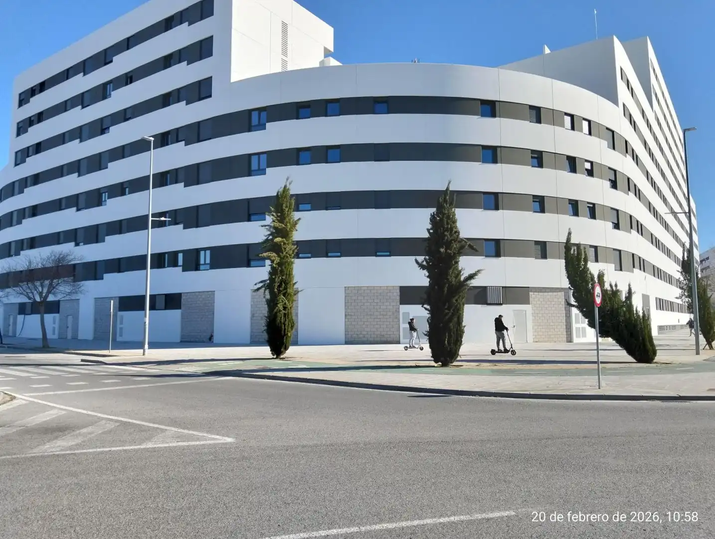 Exterior view of Commercial properties for rent in Sevilla