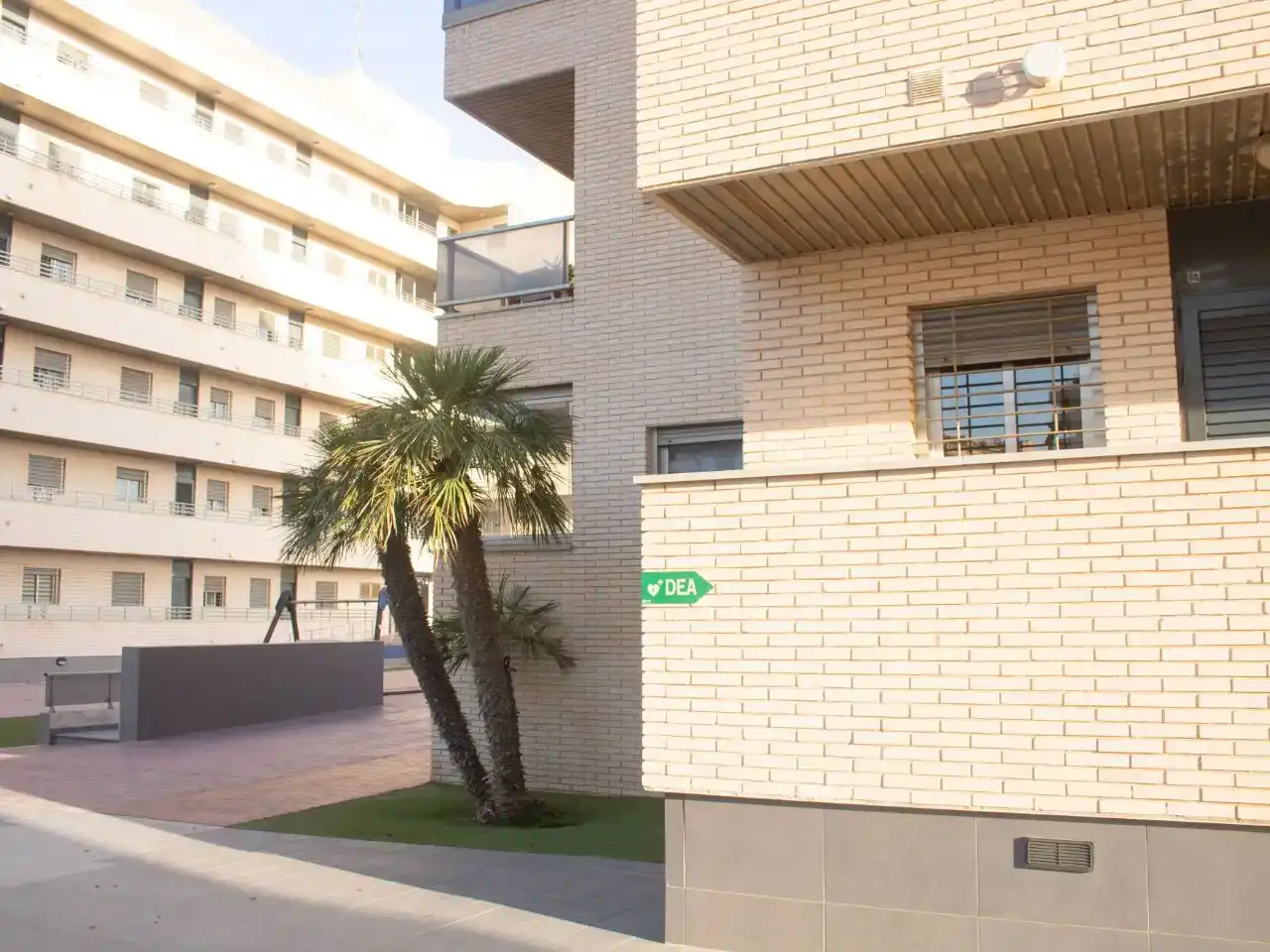 Vista exterior de Pis en venda en Elche / Elx amb Aire condicionat