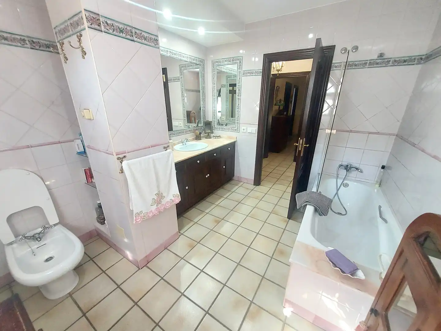 Baño de Casa o chalet en venta en Algeciras con Aire acondicionado, Terraza y Piscina