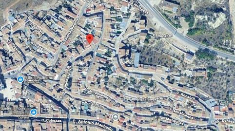 Foto 3 de Casa adosada en venta en Huelma, Jaén