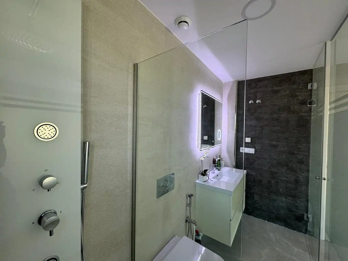 Bungalow con piscina en venta en Calle de los chrimines, imagen 60