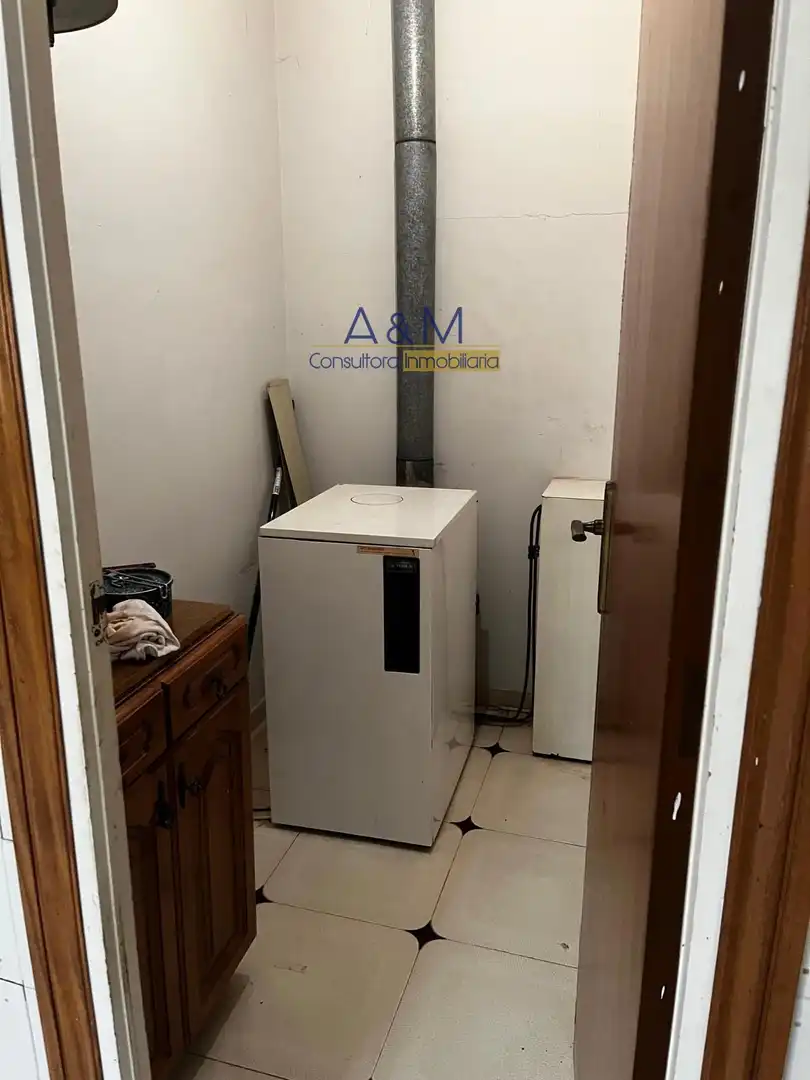 Wohnung zum Verkauf in Nava del Rey mit Heizung und Abstellraum