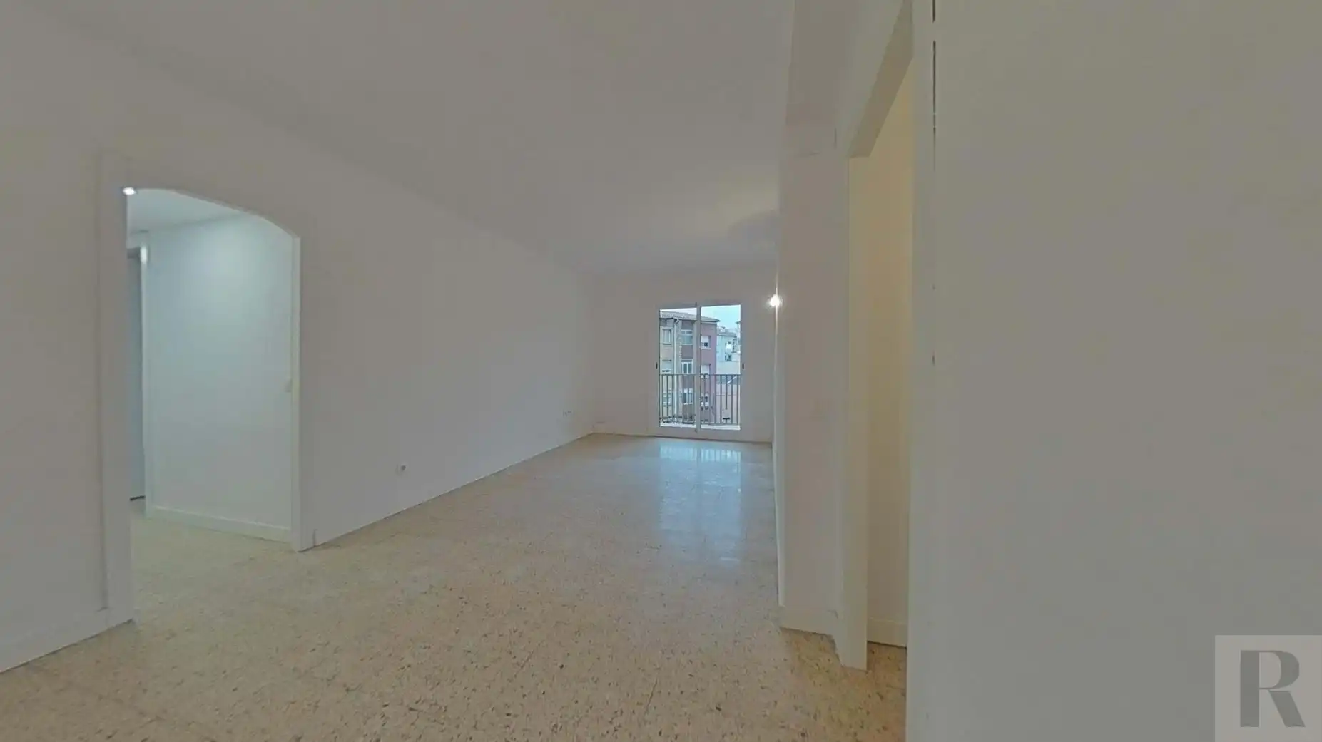 Piso en venta en Igualada con Balcón