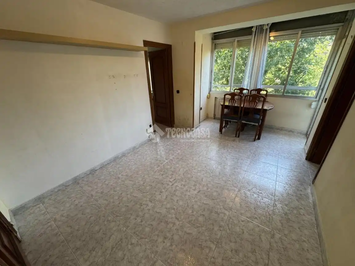 Habitación de Piso en venta en Madrid con Calefacción y Terraza