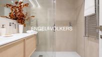 Bany de Apartament en venda en  Madrid Capital amb Aire condicionat, Calefacció i Traster