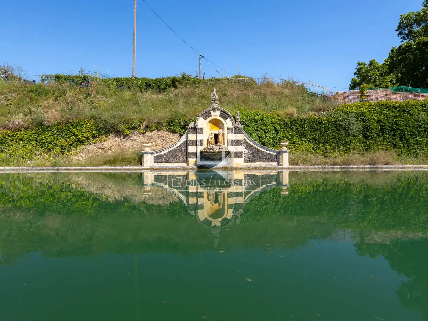 Piscina de Finca rústica en venda en Alella amb Jardí privat, Terrassa i Traster