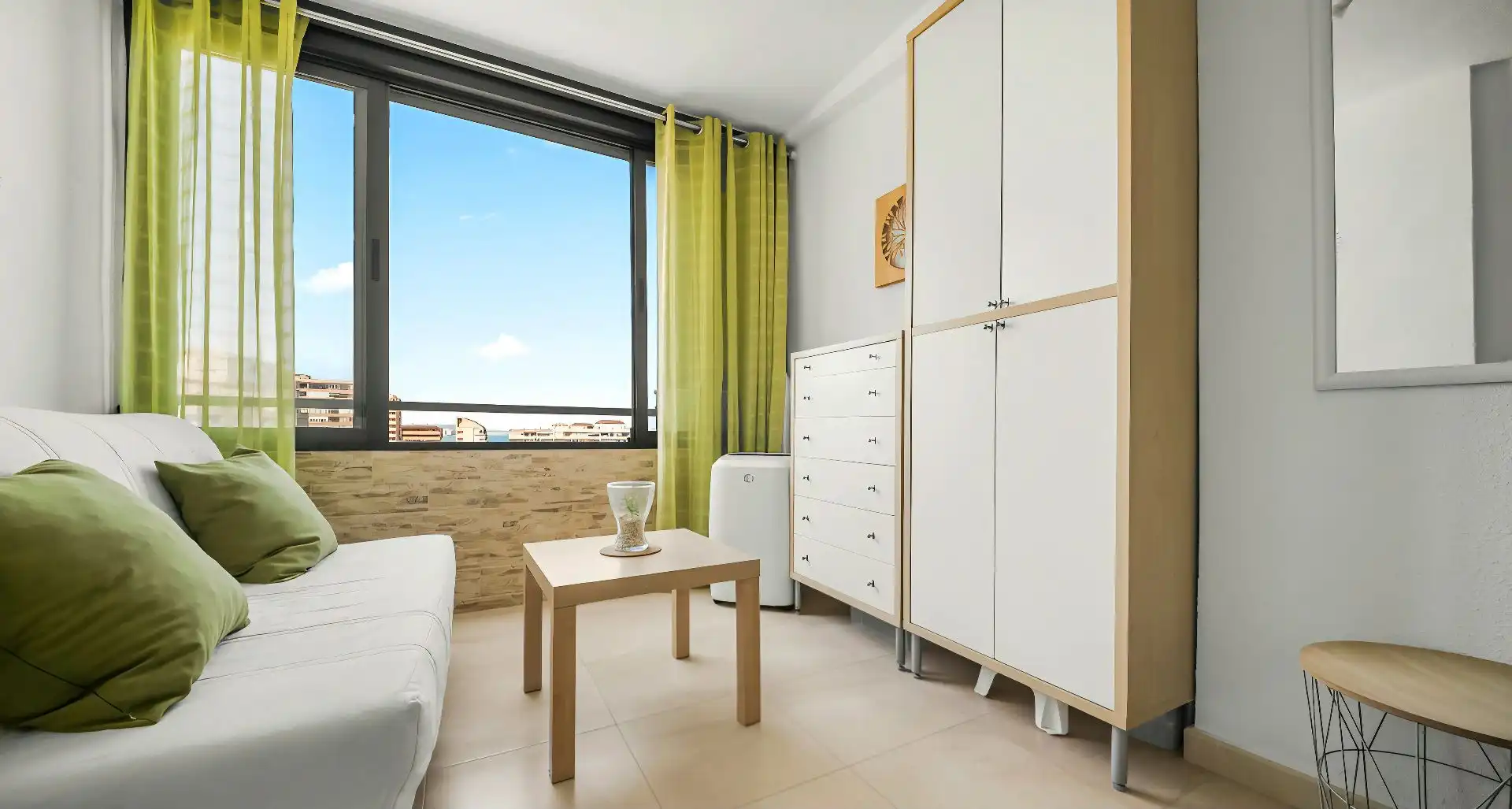 Habitación de Apartamento en venta en Torrevieja con Trastero y Amueblado