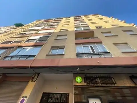 Flat with lift for sale in Centre