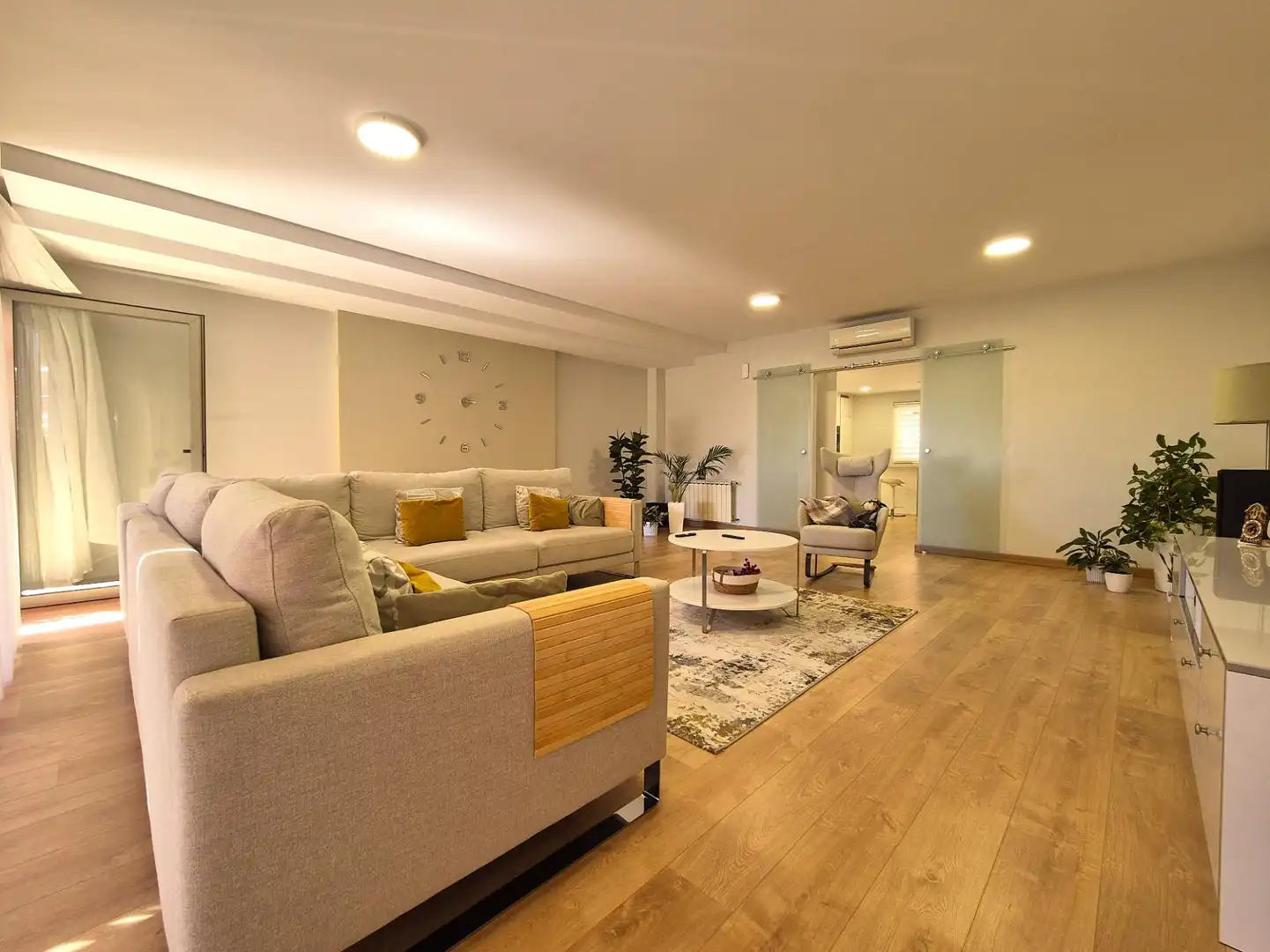 Maison mitoyenne avec piscine à vendre à CONRADO ALBALADEJO, imagen 2