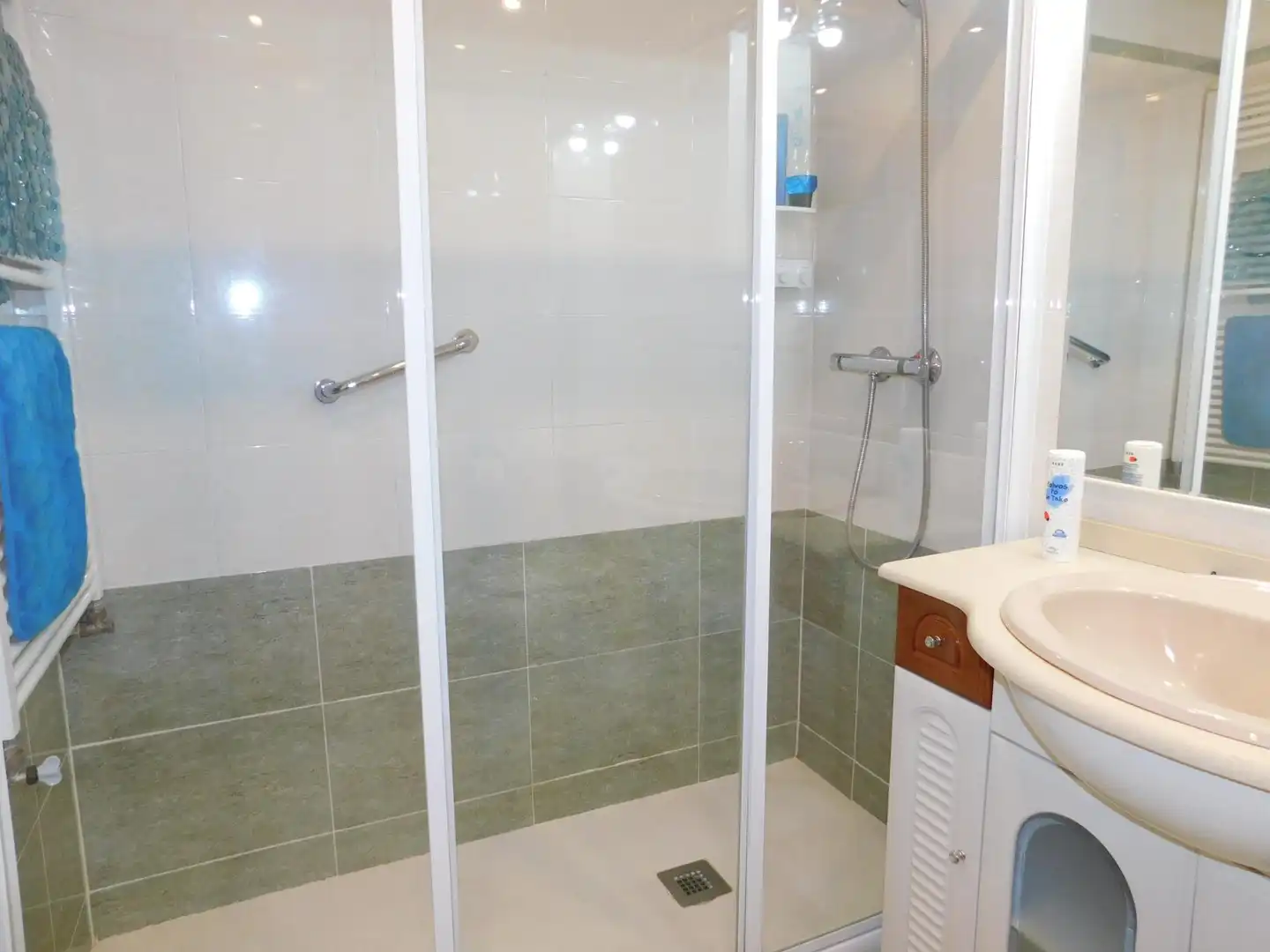 Badezimmer von Wohnung zum Verkauf in La Ermita