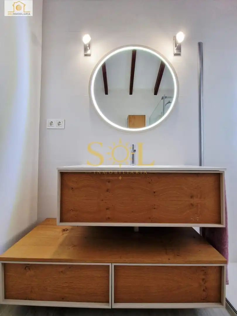 Baño de Casa o chalet en venta en Villaquilambre con Calefacción, Jardín privado y Parquet