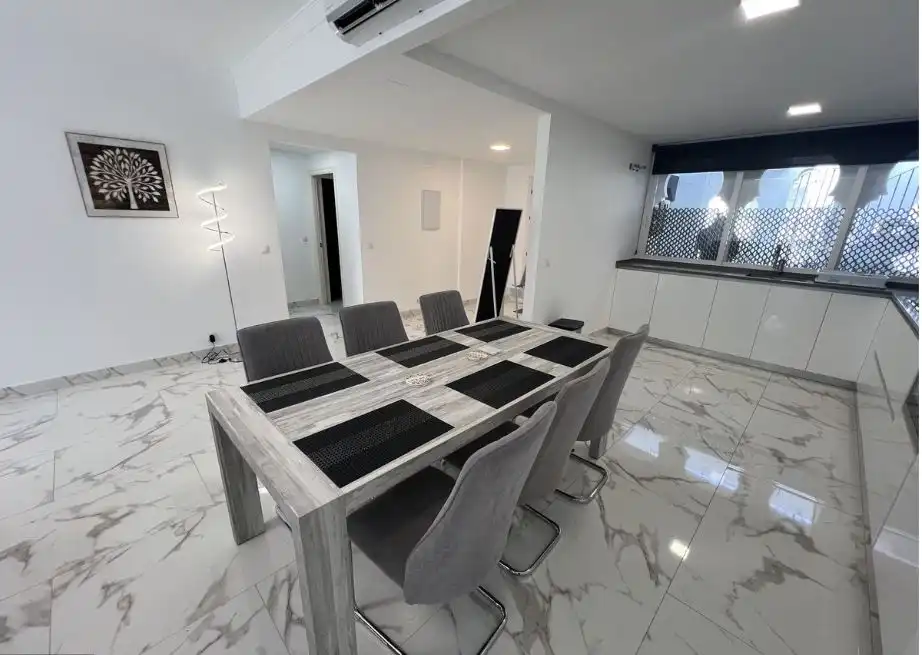 Comedor de Apartamento en venta en Estepona con Aire acondicionado, Calefacción y Terraza