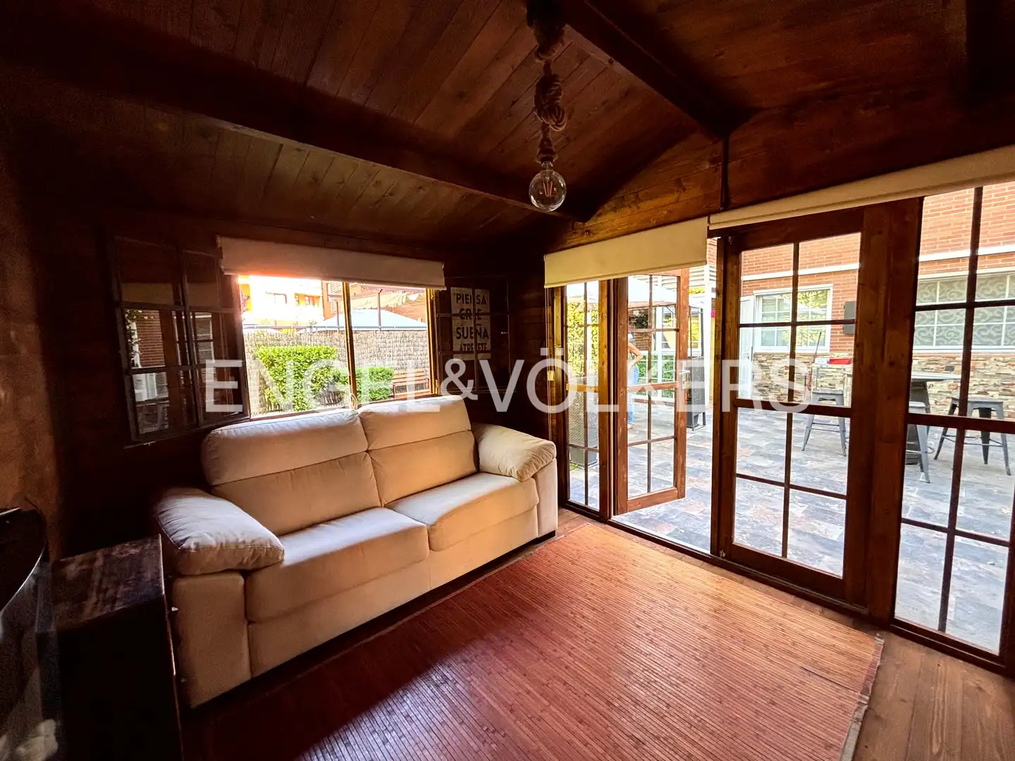 Sala de estar de Apartamento en venta en Las Rozas de Madrid con Aire acondicionado, Calefacción y Jardín privado