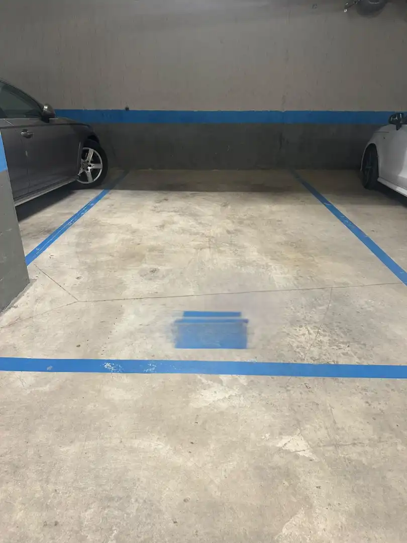 Parking of Flat for sale in Girona  with Air Conditioner, Heating and Parquet flooring