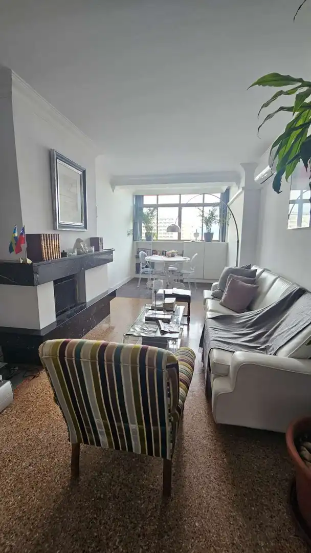 Sala de estar de Apartamento en venta en Torremolinos con Aire acondicionado, Calefacción y Piscina