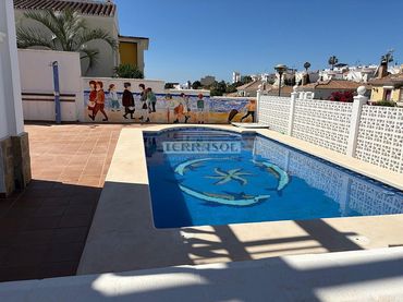 Casa amb piscina en venda a Almayate