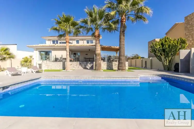 Casa en venta en Pueblo - Urbanizaciones, imagen 6